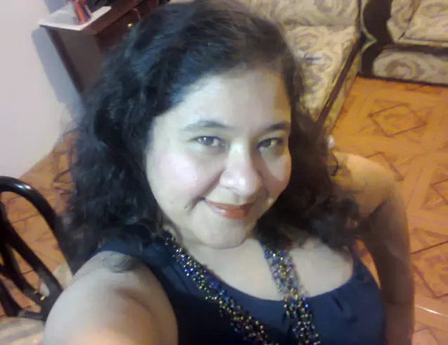 Mujer de 45 busca hombre para hacer pareja en Ecuador