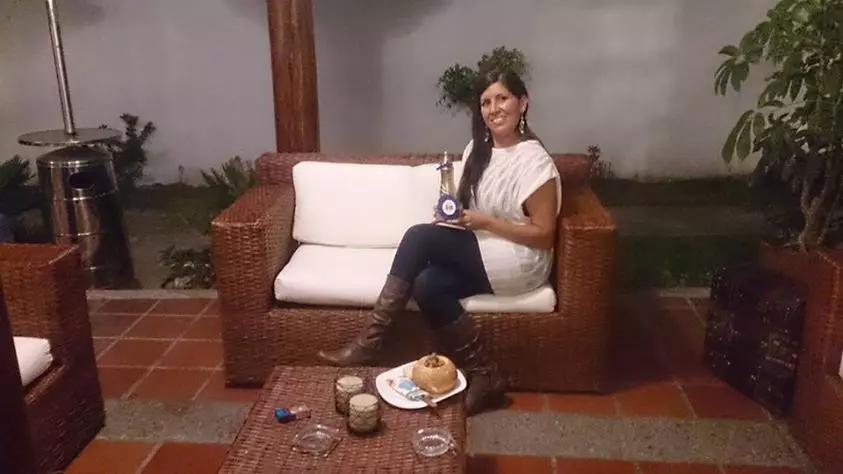 Mujer de 45 busca hombre para hacer pareja en Quito, Ecuador