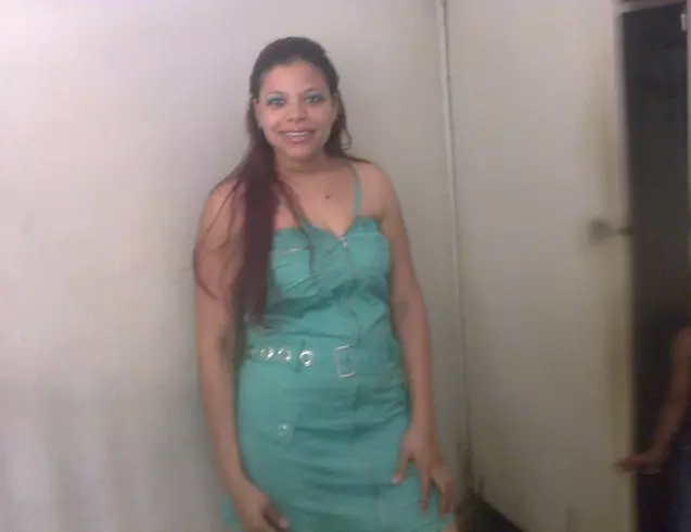 Mujer de 37 busca hombre para hacer pareja en Santiago de los caballeros, República Dominicana