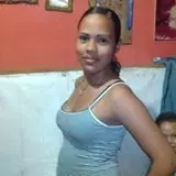 Chica de 29 busca chico para hacer pareja en Valencia, Venezuela