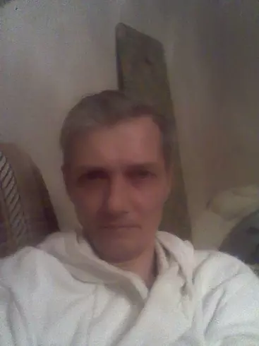 Hombre de 57 busca mujer para hacer pareja en Moscú, Rusia
