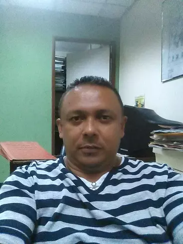 Hombre de 52 busca mujer para hacer pareja en Maracaibo, Venezuela