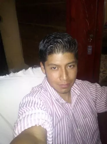 Chico de 33 busca chica para hacer pareja en Quetzaltenango, Guatemala