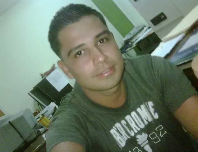 Hombre de 37 busca mujer para hacer pareja en Barquisimeto, Venezuela