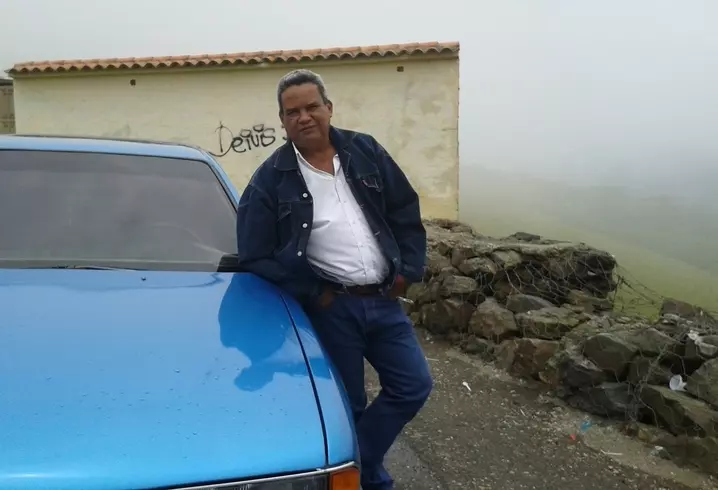 Hombre de 53 busca mujer para hacer pareja en Valencia, Venezuela