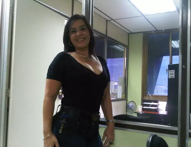 Mujer de 55 busca hombre para hacer pareja en San cristobal, Venezuela