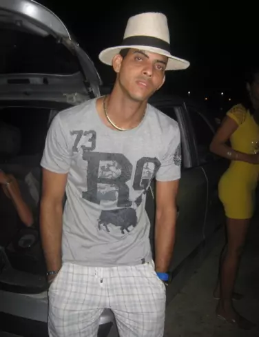 Hombre de 37 busca mujer para hacer pareja en Vedado, Cuba