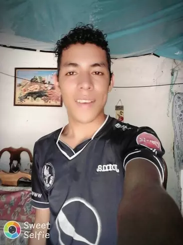 Chico de 26 busca chica para hacer pareja en Comayagua, Honduras