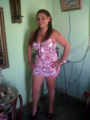 Mujer de 54 busca hombre para hacer pareja en La Vega, República Dominicana