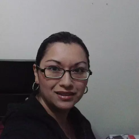 Mujer de 41 busca hombre para hacer pareja en Bogotá, Colombia