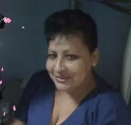 Mujer de 55 busca hombre para hacer pareja en San carlos, Venezuela