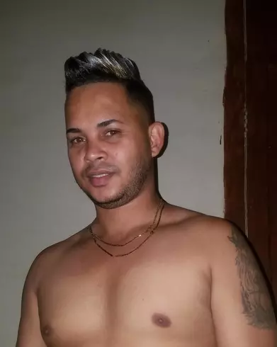 Hombre de 36 busca mujer para hacer pareja en Habana, Cuba