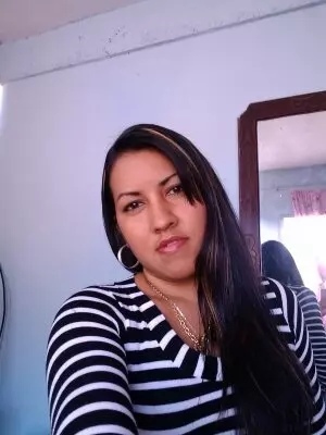Mujer de 41 busca hombre para hacer pareja en Puerto la cruz, Venezuela