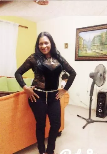 Mujer de 63 busca hombre para hacer pareja en Santiago, República Dominicana