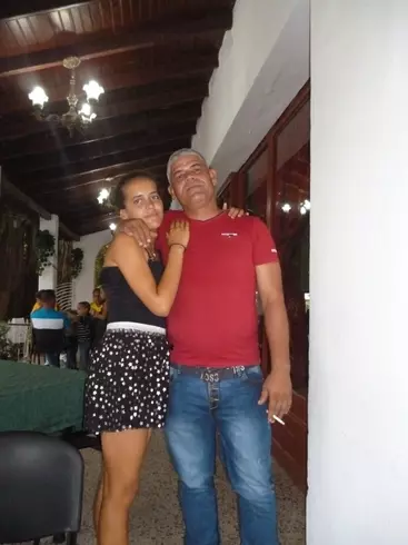 Hombre de 49 busca mujer para hacer pareja en Santis Spiritus, Cuba