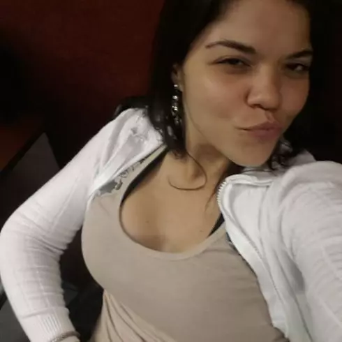 Mujer de 37 busca hombre para hacer pareja en Caracas, Venezuela