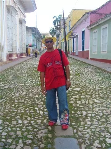 Hombre de 44 busca mujer para hacer pareja en Ciudad de la habana, Cuba
