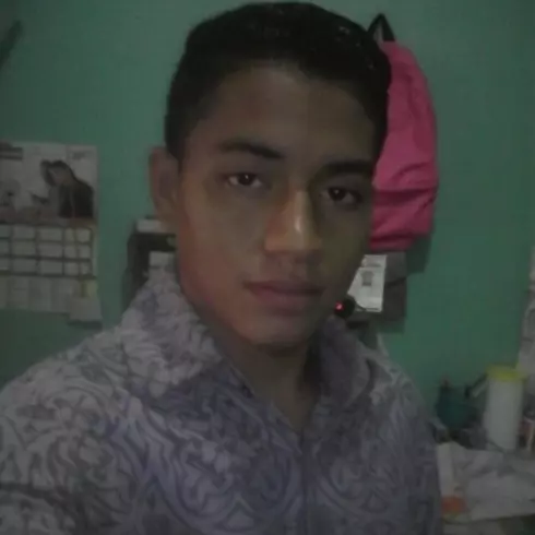 Chico de 28 busca chica para hacer pareja en La paz, Honduras
