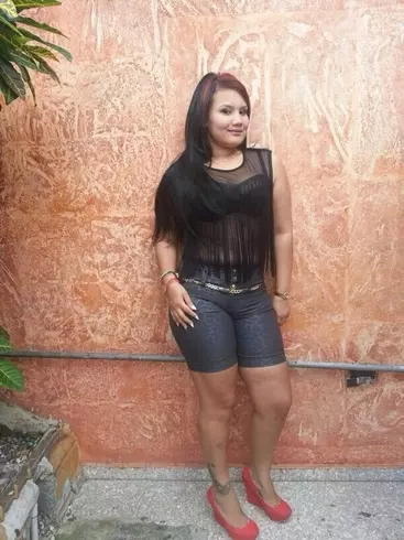 Chica de 32 busca chico para hacer pareja en Santiago, República Dominicana