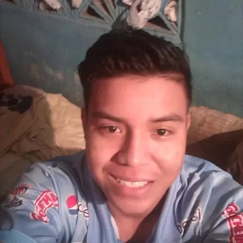 Chico de 27 busca chica para hacer pareja en Malambo, Colombia