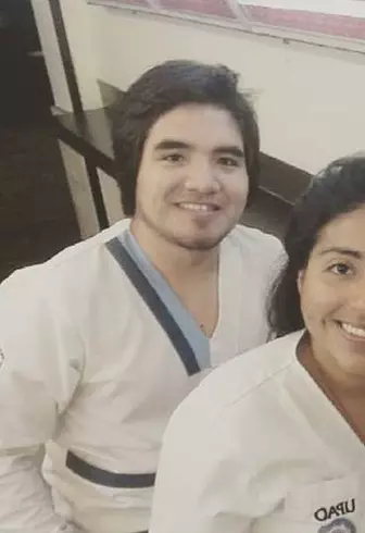 Chico de 33 busca chica para hacer pareja en Trujillo, Perú