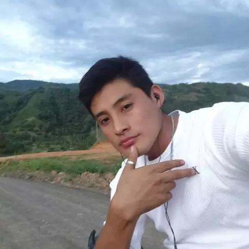 Chico de 34 busca chica para hacer pareja en Ayacucho, Perú