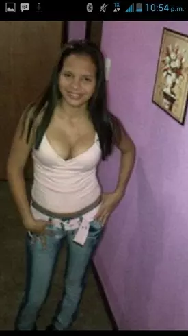 Chica de 31 busca chico para hacer pareja en Distrito capital, Venezuela
