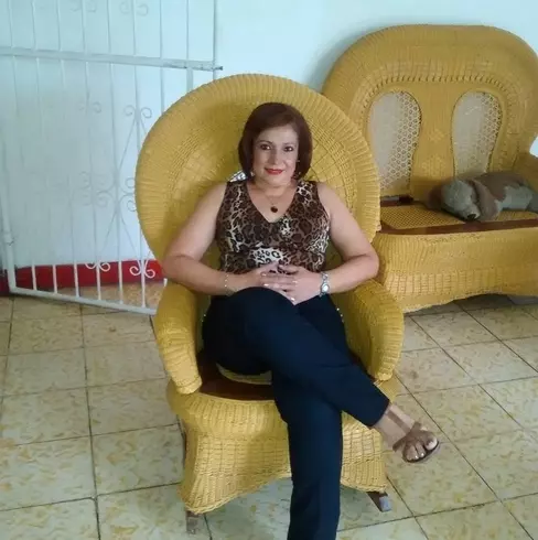Mujer de 60 busca hombre para hacer pareja en Managua, Nicaragua