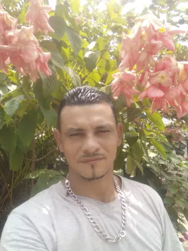 Hombre de 41 busca mujer para hacer pareja en La ceiba, Honduras