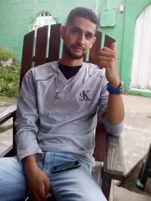 Chico de 31 busca chica para hacer pareja en Lara, Venezuela