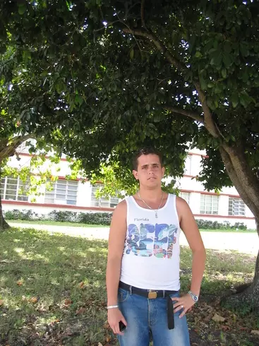 Hombre de 37 busca mujer para hacer pareja en Sagua la Grande, Cuba