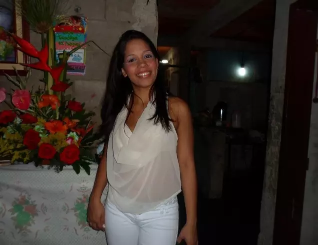 Mujer de 36 busca hombre para hacer pareja en Maracay, Venezuela