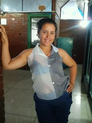 Chica de 30 busca chico para hacer pareja en Ojeda, Venezuela
