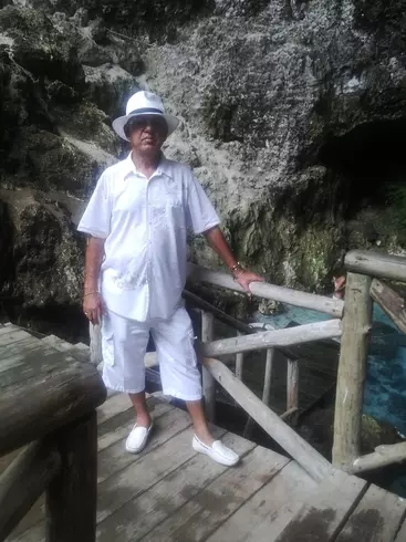 Hombre de 64 busca mujer para hacer pareja en Alta Gracia, República Dominicana