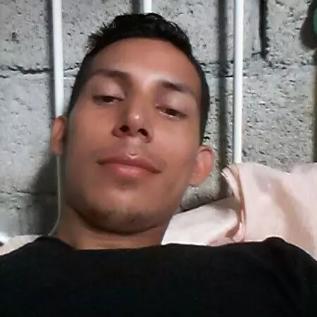Hombre de 38 busca mujer para hacer pareja en Guayaquil, Ecuador