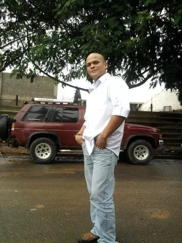 Hombre de 44 busca mujer para hacer pareja en Pérez Zeledón, Costa Rica