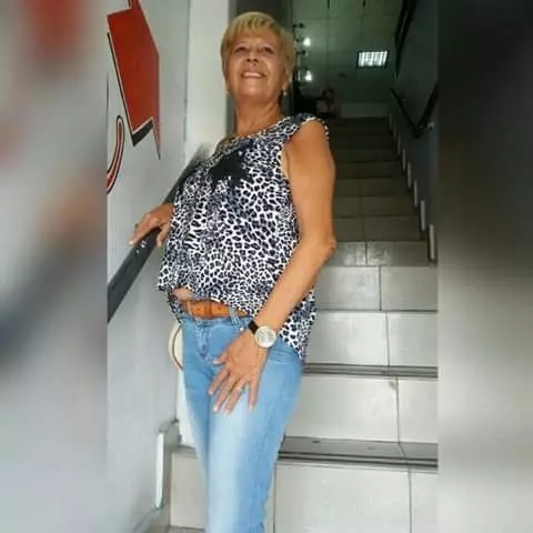 Mujer de 56 busca hombre para hacer pareja en David, Chiriqui, Panamá
