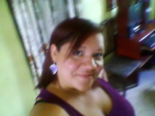 Mujer de 45 busca hombre para hacer pareja en Puerto ordaz, Venezuela