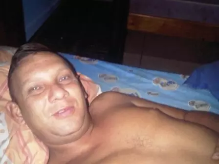 Hombre de 41 busca mujer para hacer pareja en San cristobal, Venezuela