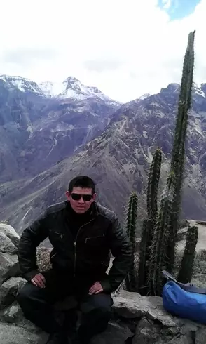 Chico de 33 busca chica para hacer pareja en Arequipa, Perú