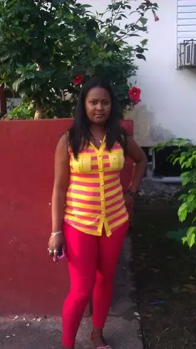 Chica de 33 busca chico para hacer pareja en Bayamo, Cuba