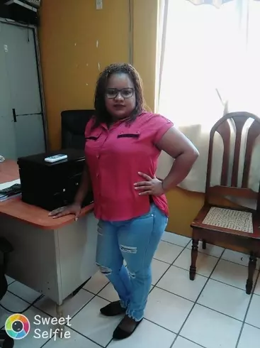 Chica de 34 busca chico para hacer pareja en Puerto Cabezas, Nicaragua