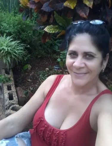 Mujer de 57 busca hombre para hacer pareja en Artemisa, Cuba