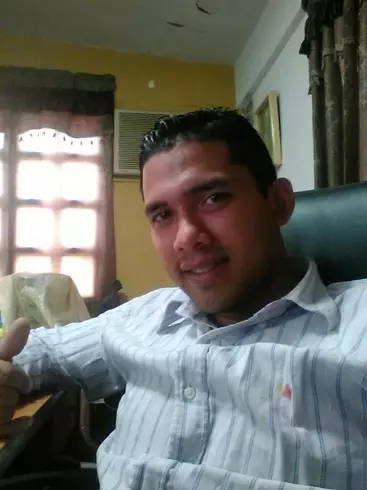 Chico de 35 busca chica para hacer pareja en Maracaibo, Venezuela