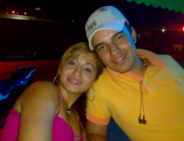 Chico de 35 busca chica para hacer pareja en Bucaramanga, Colombia
