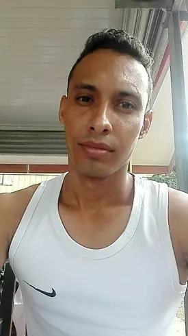 Chico de 33 busca chica para hacer pareja en Cartago, Costa Rica