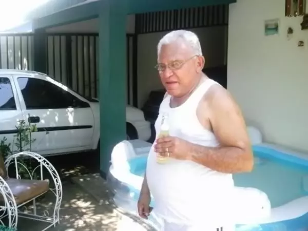 Hombre de 77 busca mujer para hacer pareja en Maracaibo, Venezuela