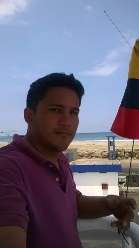 Chico de 35 busca chica para hacer pareja en Manta, Ecuador