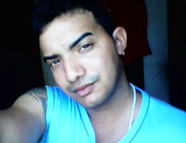 Chico de 33 busca chica para hacer pareja en Cuba, Cuba