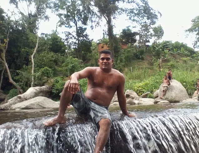 Hombre de 47 busca mujer para hacer pareja en Puerto cabello, Venezuela